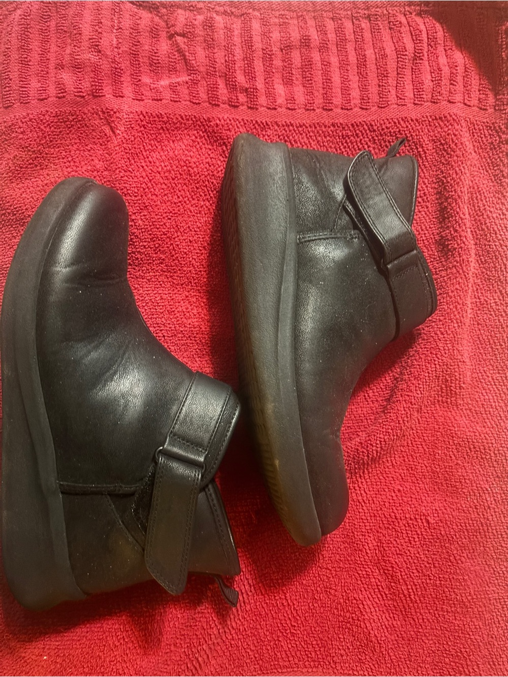 Cloudsteppers by Clarks Black Slip-On Comfort Shoe